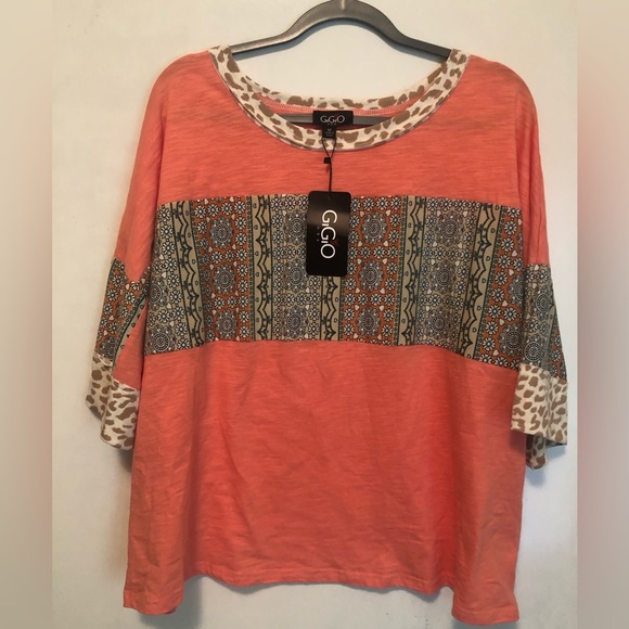 GiGiO Tops - NWT GiGio Women’s Oversized Blouse Size Medium